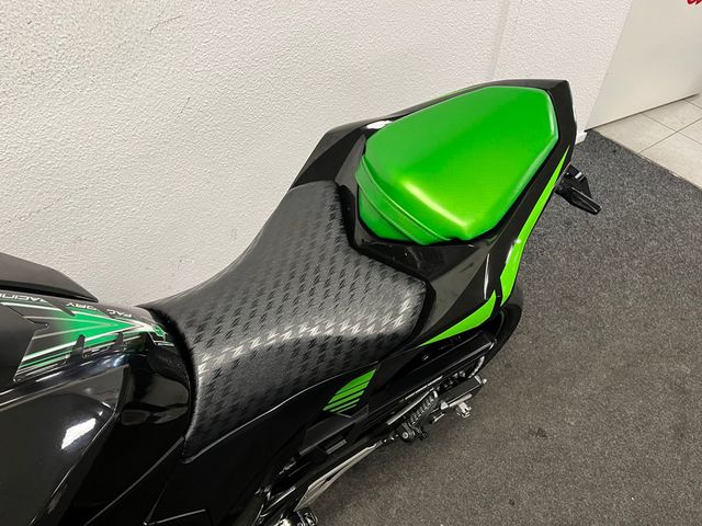 kawasaki - z-800-abs