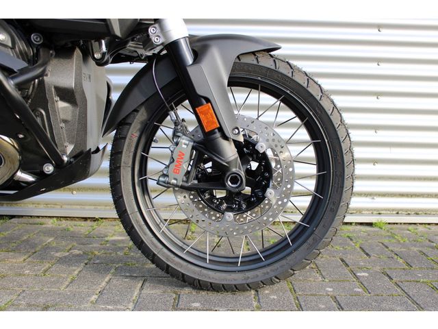 bmw - r-1300-gs-adventure