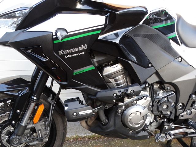 kawasaki - versys-1000-s-grand-tourer