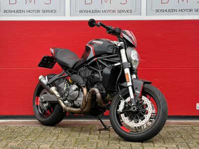 DUCATI MONSTER 821 STEALTH – foto 2