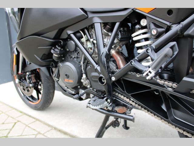 ktm - 1090-adventure