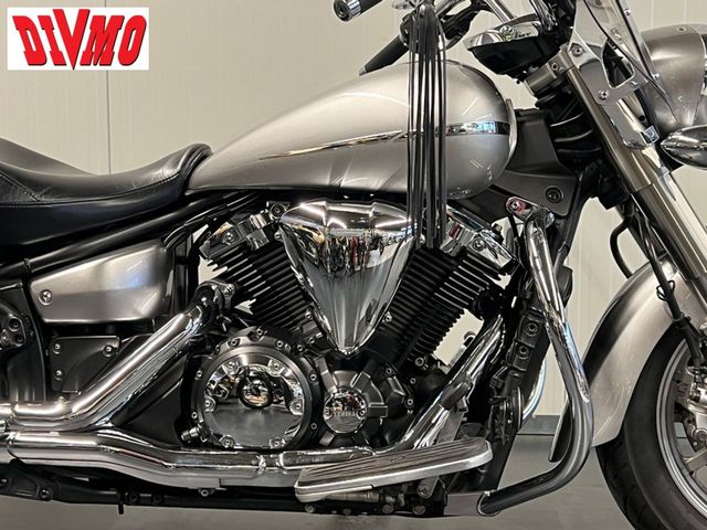 yamaha - xvs-1300-a-midnight-star