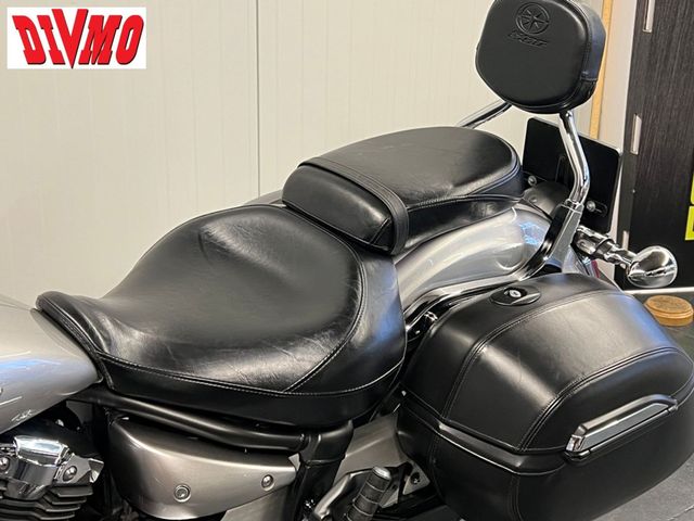yamaha - xvs-1300-a-midnight-star