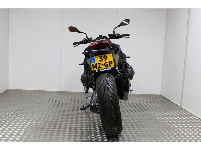 bmw - r-1300-r