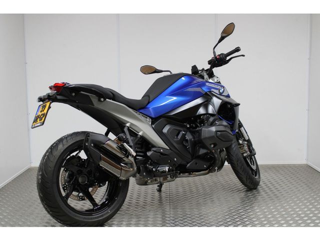 bmw - r-1300-r