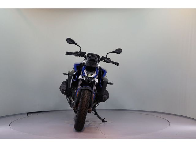 bmw - r-1300-r
