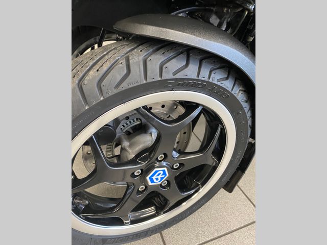 piaggio - mp3-500-hpe-sport-abs-asr