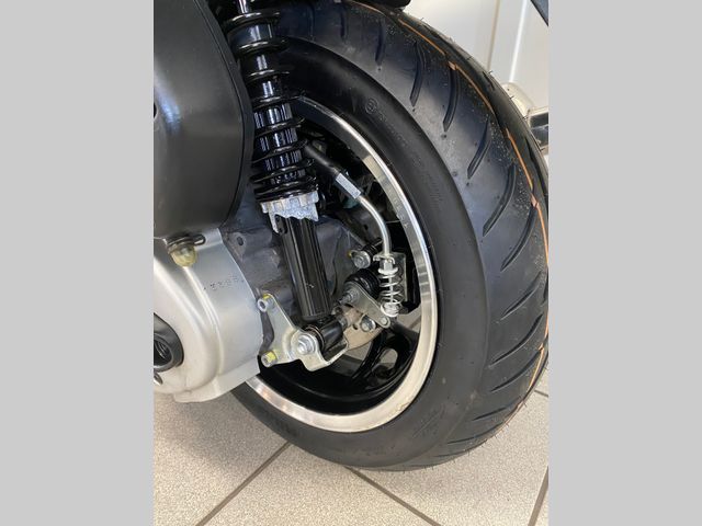 piaggio - mp3-500-hpe-sport-abs-asr