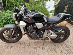 HONDA CB 1000 R