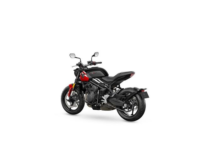 triumph - trident-660