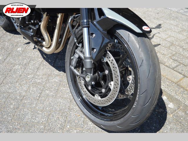 kawasaki - z900