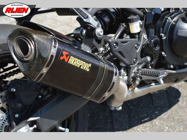 kawasaki - z900