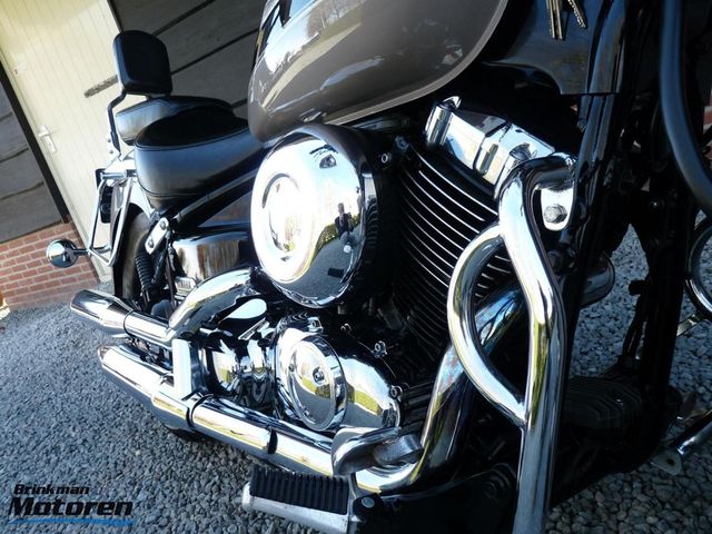 yamaha - xvs-650-a-dragstar-classic