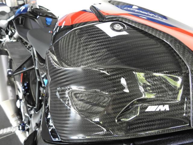 bmw - m-1000-r