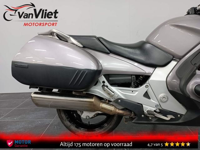 honda - st-1300-pan-european