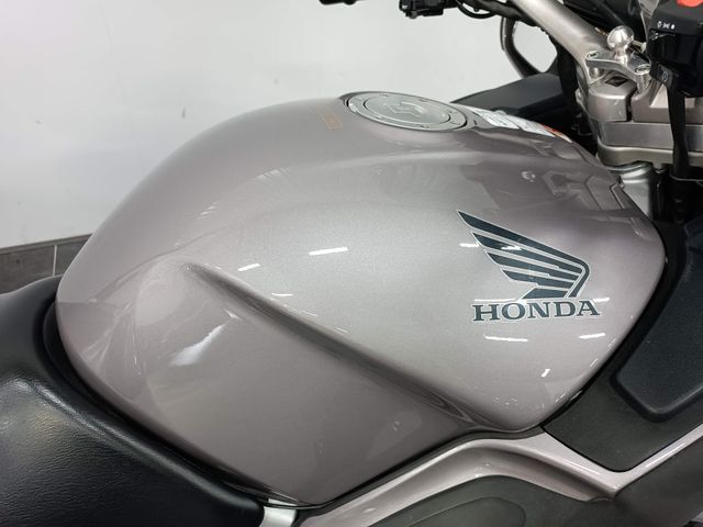 honda - st-1300-pan-european