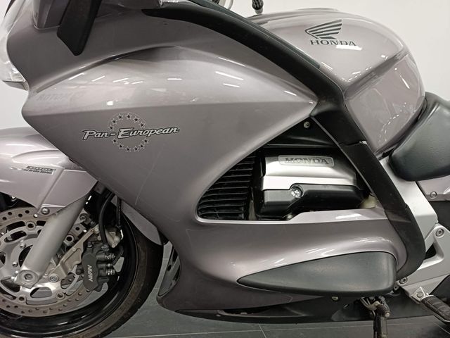 honda - st-1300-pan-european