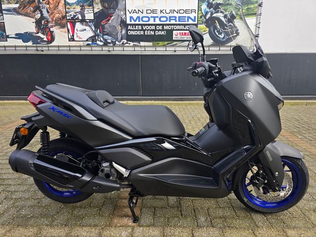 yamaha - x-max-300-abs