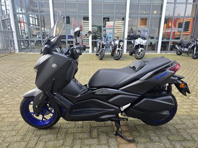 yamaha - x-max-300-abs
