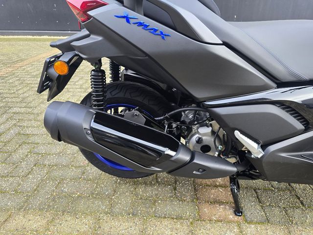 yamaha - x-max-300-abs