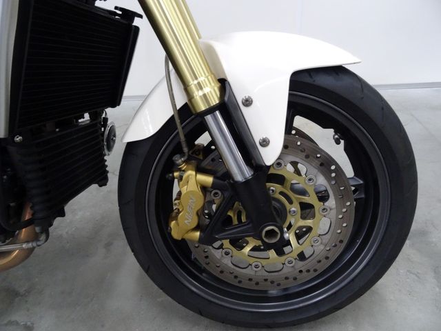 triumph - speed-triple-1050