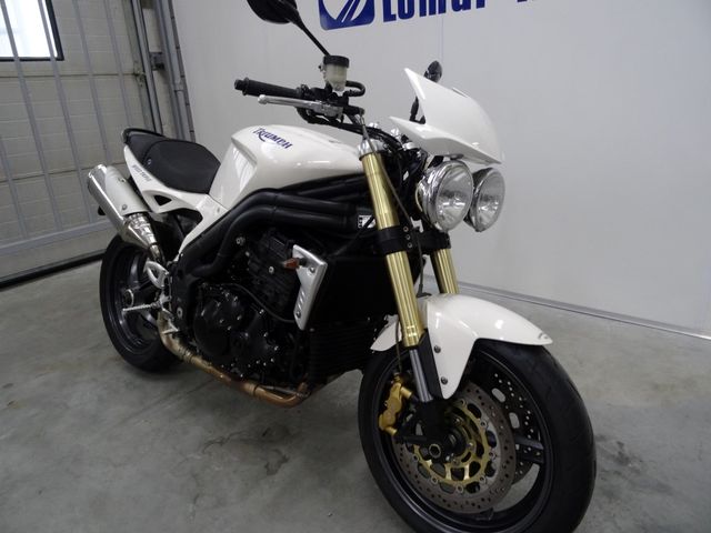triumph - speed-triple-1050