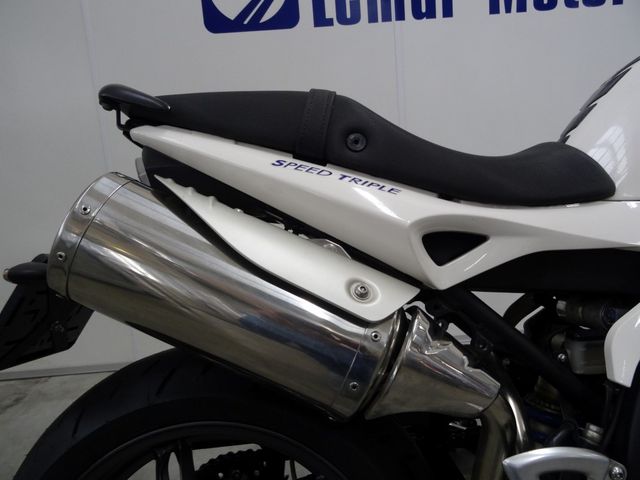 triumph - speed-triple-1050
