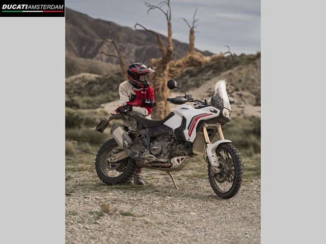 ducati - desertx