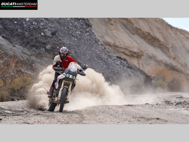 ducati - desertx