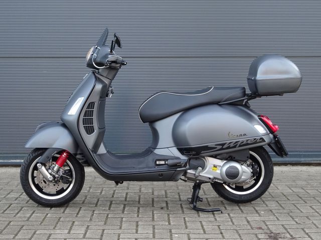 vespa - gts-300-super-sport