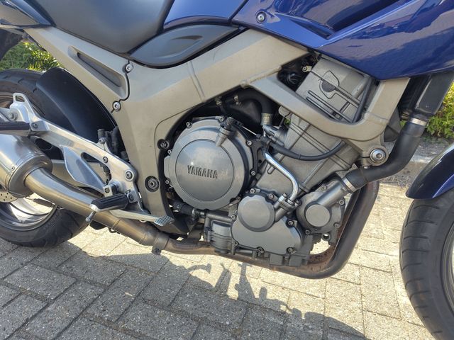 yamaha - tdm-900