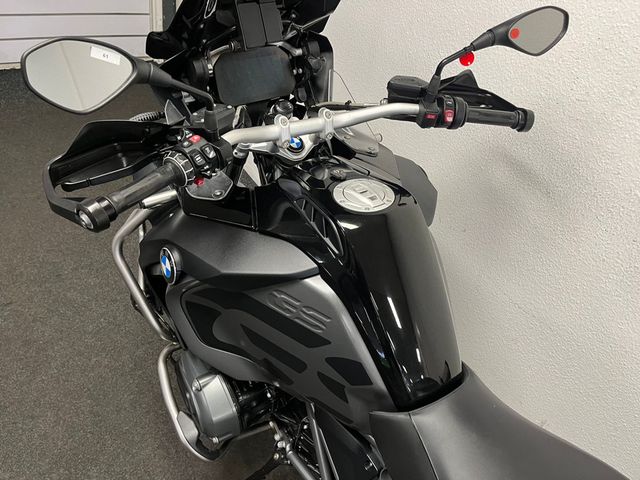 bmw - r-1200-gs-adventure