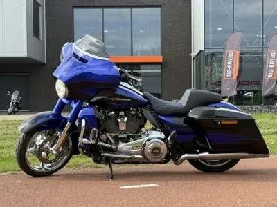 HARLEY-DAVIDSON STREET GLIDE FLHXI – foto 2