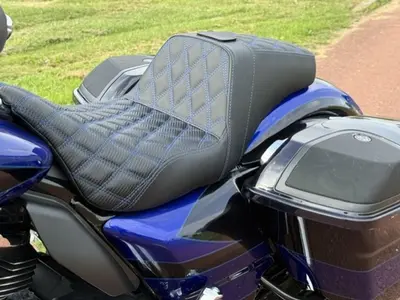 HARLEY-DAVIDSON STREET GLIDE FLHXI – foto 3