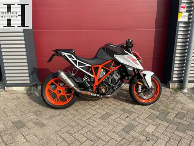 KTM 1290 SUPER DUKE R – foto 4