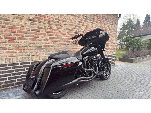 harley-davidson - street-glide-special-flhxs