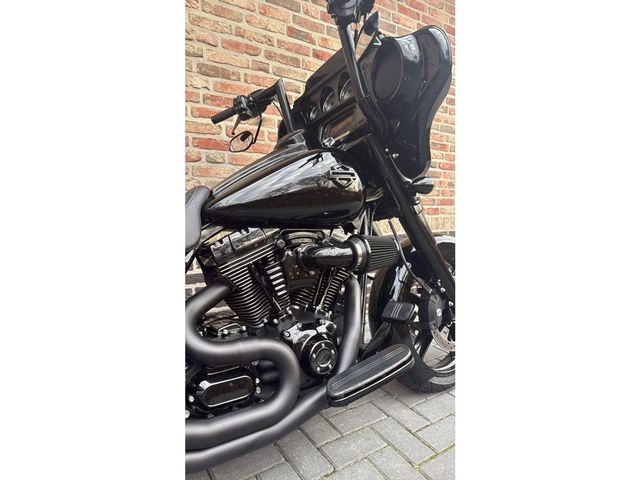 harley-davidson - street-glide-special-flhxs