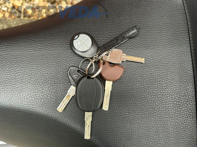 piaggio - mp3-500-hpe-sport-abs-asr