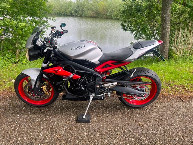 triumph - street-triple-rx-abs