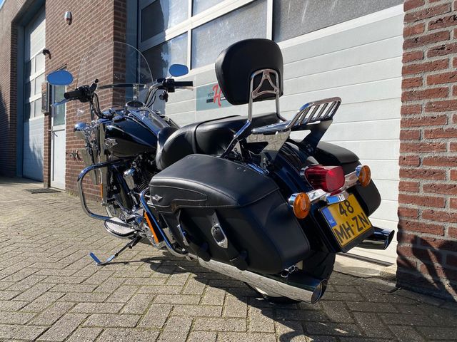 harley-davidson - road-king-classic-flhrc