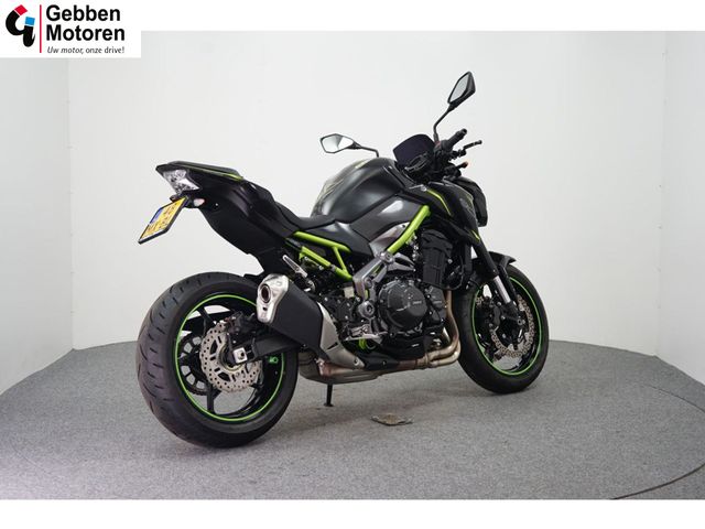 kawasaki - z900