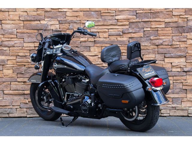 harley-davidson - heritage-softail-classic-114-flhcs
