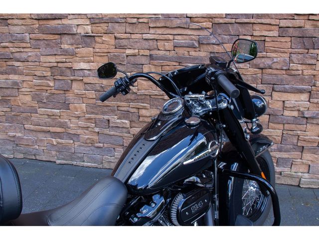 harley-davidson - heritage-softail-classic-114-flhcs