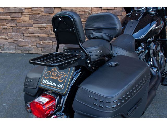 harley-davidson - heritage-softail-classic-114-flhcs
