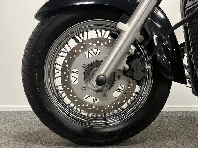 kawasaki - vn-900-classic