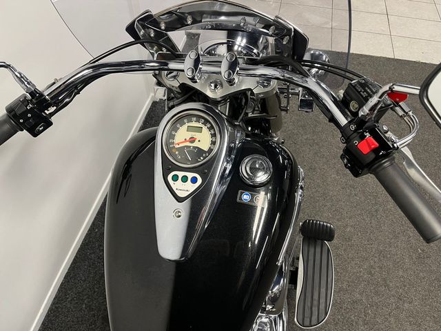 kawasaki - vn-900-classic