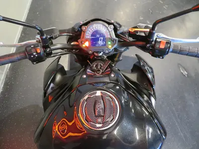 KAWASAKI Z900 – foto 4
