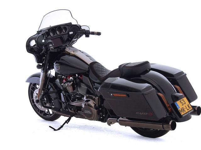 harley-davidson - street-glide-cvo-flhxse