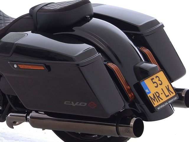 harley-davidson - street-glide-cvo-flhxse