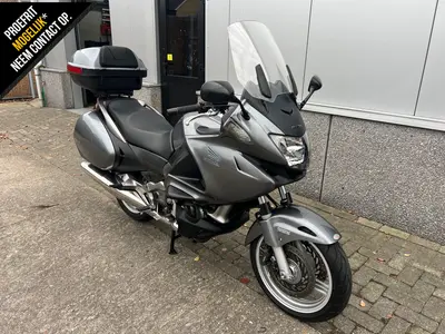 HONDA NT 700 V DEAUVILLE ABS – foto 3